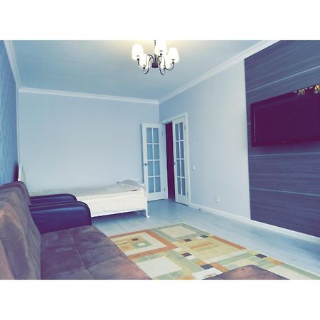 Best Apartment On Sauran Towers Akmola Esterno foto